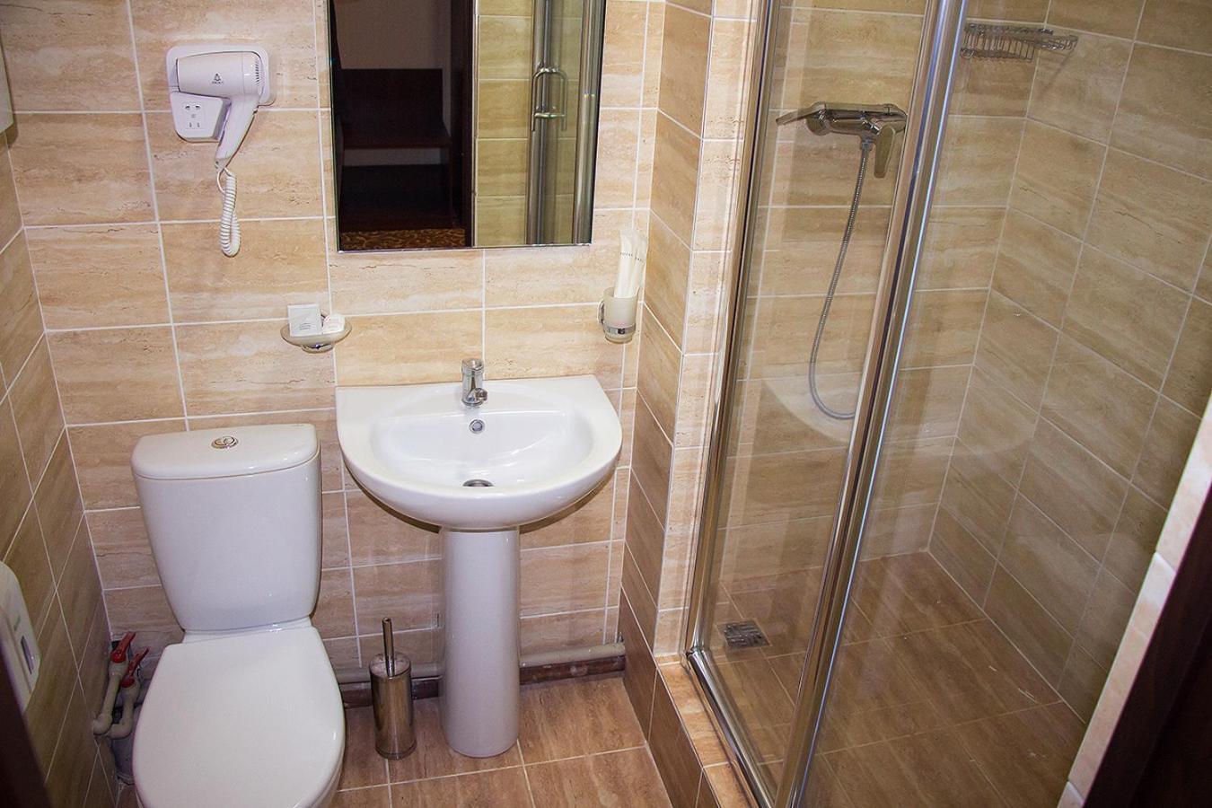 Silk Way Hotel Almaty Bagian luar foto