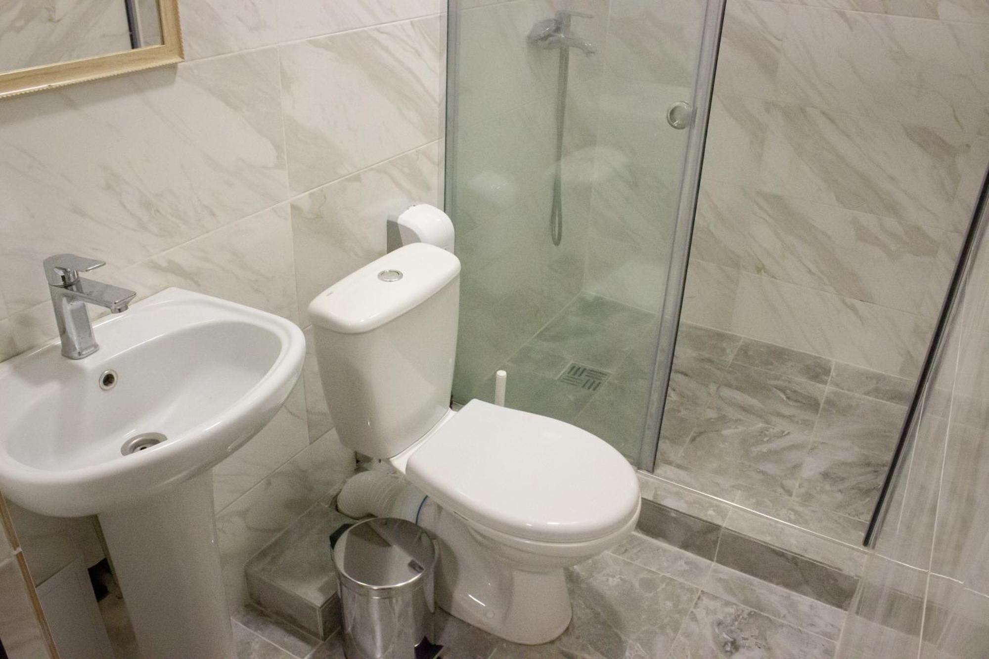 Silk Way Hotel Almaty Bagian luar foto